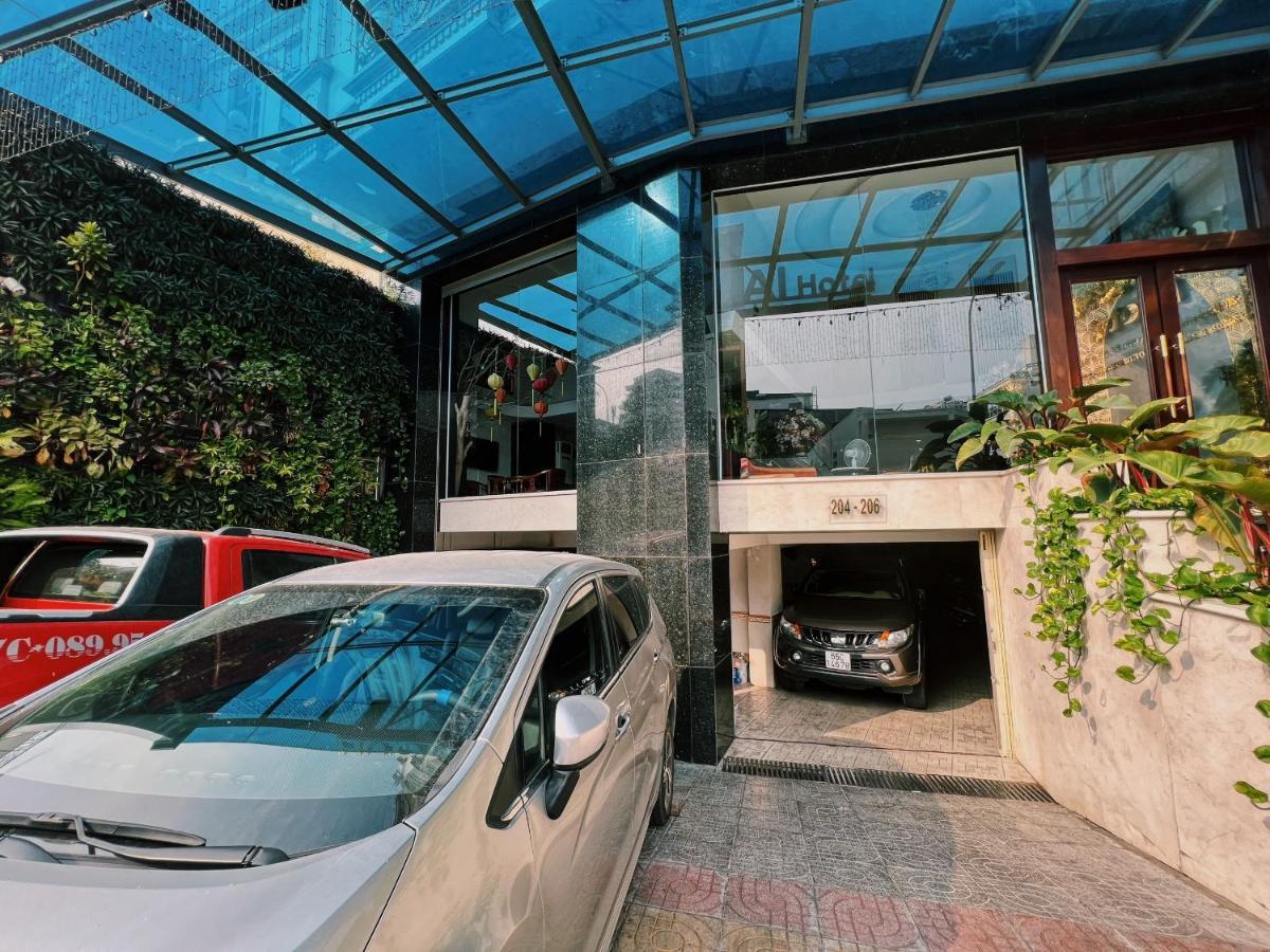 ホテル Huong Mai Ga Sai Gon ホーチミン市 エクステリア 写真